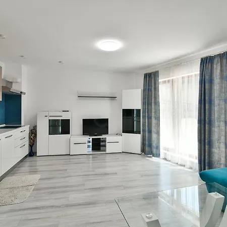 Apartment Central Designer Flat With Parking Sunbath Terrace Varna