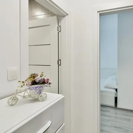 Apartment Central Designer Flat With Parking Sunbath Terrace